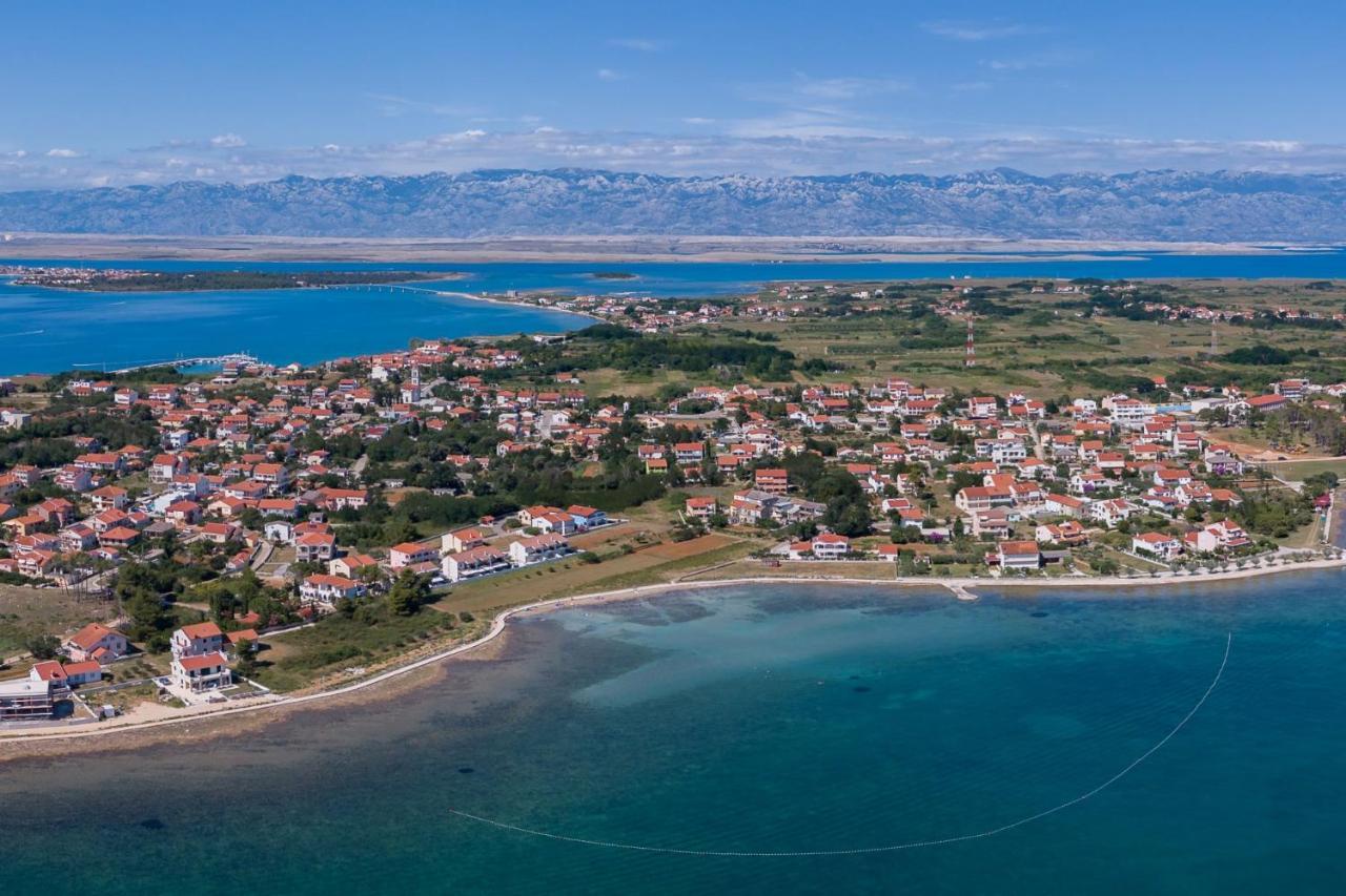 Beachfront Reiterer Villa V2 With Seaview 30 Meters From The Beach - Crowonder Luxury Rent Привлака Экстерьер фото