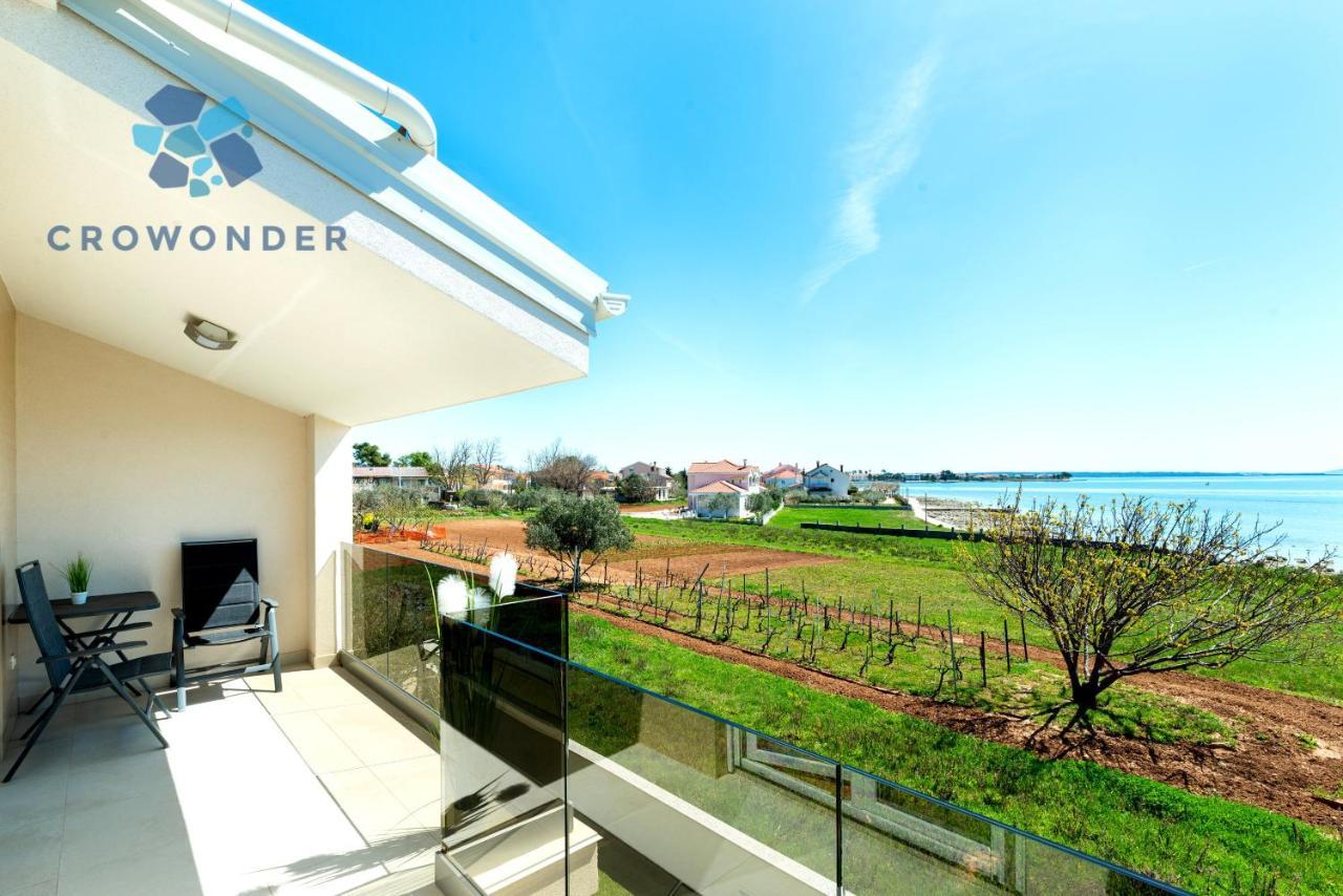 Beachfront Reiterer Villa V2 With Seaview 30 Meters From The Beach - Crowonder Luxury Rent Привлака Экстерьер фото